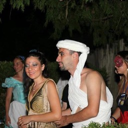 578539_4419265121279_1214873664_n