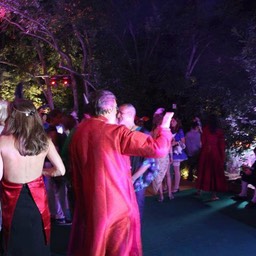 578605_4419136278058_1215293797_n