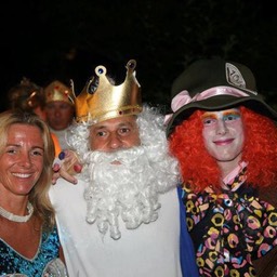 581493_4419211759945_1944185006_n