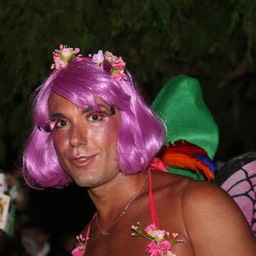 644419_4419252040952_350963558_n