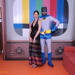 0111 AntonTvParty