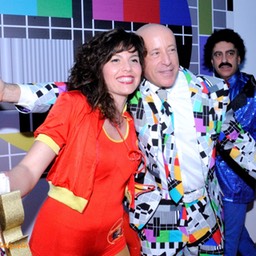 0255 AntonTvParty