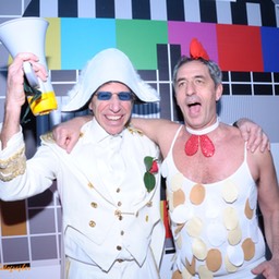 0388 AntonTvParty