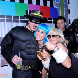 0484 AntonTvParty