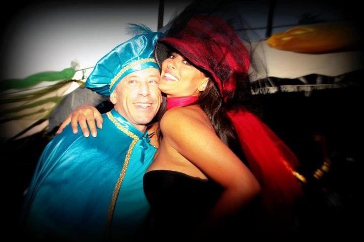 248567_4419082436712_675326_med_hr